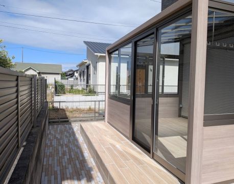 ガーデンルームのあるステキな庭へ大変身！　お庭時間が快適に アイキャッチ画像