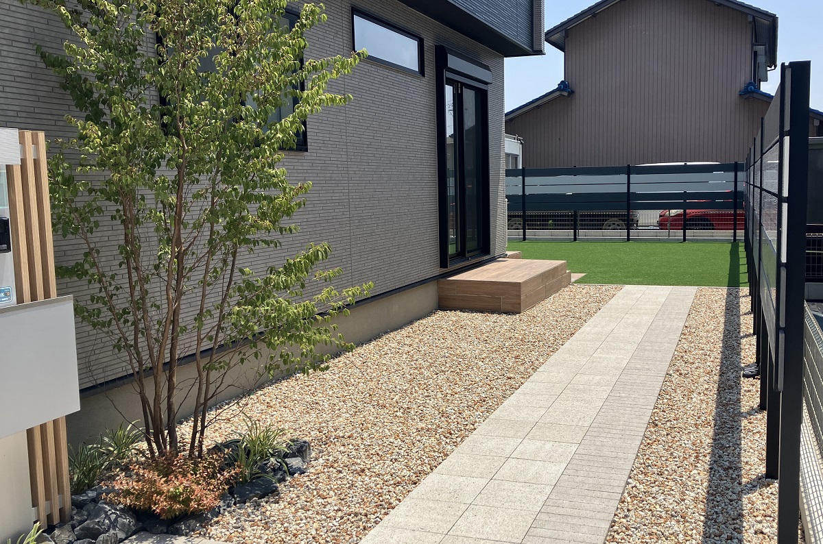 わんにゃんも大喜び 家族みんなの快適ガーデンへ 画像