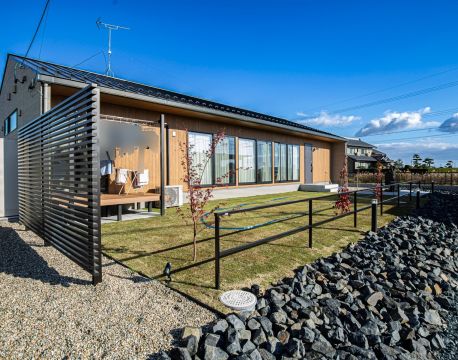 平屋住宅のかっこいいエクステリアが完成！ アイキャッチ画像